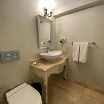Alacati Roka Tas Butik * Çeşme