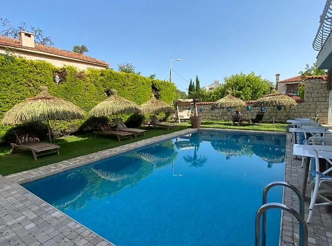 Alacati Roka Tas Butik Hotell *