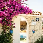 Alacati Roka Tas Butik فندق