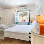فندق Alacati Roka Tas Butik