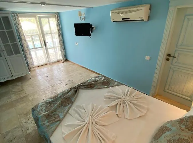 Hotel Alaçati Roka Taş Butık *