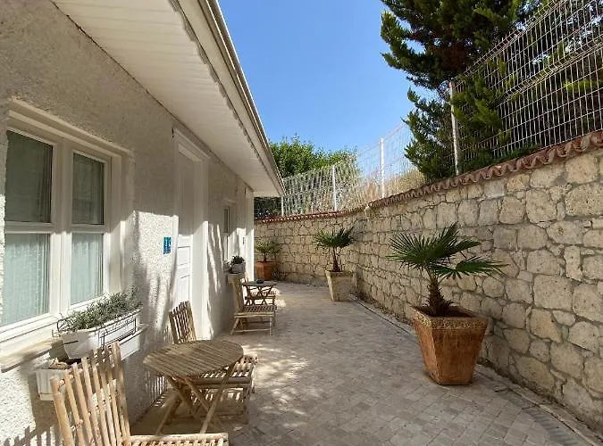 Hotel Alaçati Roka Taş Butık *